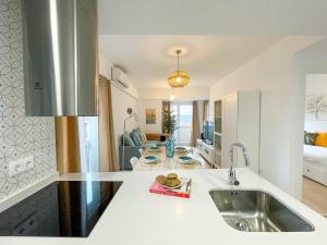 Piso en primera línea con vistas al Castillo