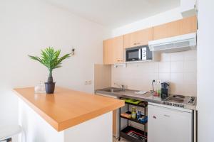 Appartements Le Zenith - GOLDEN TREE - Parking prive & WIFI - 5 min Zenith de Strasbourg : photos des chambres