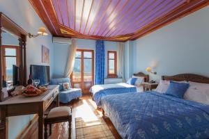 Standard Double or Twin Room with Balcony room in Konitsa Mountain Hotel