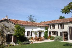 La Cotte Remote house for family getaway in Périgord