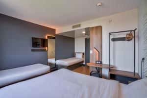 Hotels B&B HOTEL Paris Creteil : Chambre Quadruple