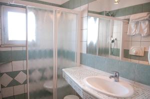 Double or Twin Room with Balcony and Sea View