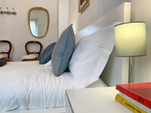 CasaViva- Ampio appartamento nei vicoli di Genova