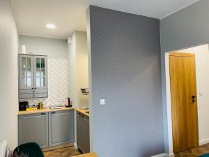 Apartament z ogródkiem i garażem