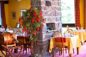 Hotels Le Grand Hotel de Besse : photos des chambres