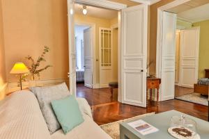 Appartements Le CORDON BLEU # Vieux-Cognac # Jardin : photos des chambres