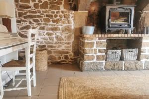 Maisons de vacances Manoir breton du 16eme siecle - 4 pers : photos des chambres