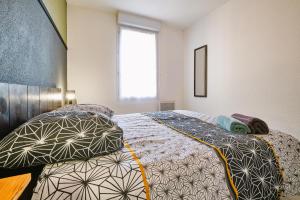 Appartements Tout confort ! Calme, Climatisation, Piscine, Parking Gratuit, Grande Terrasse, Netflix, Wifi : photos des chambres