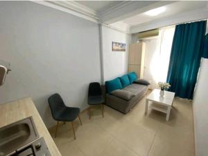 Studio Mamaia - Solid Residence