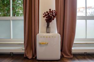 HOMELY STAY Studio 7 - Elegant Self-Check-In Studio for Urban Travelers