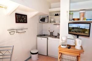 Appartements Appartement d'une chambre avec terrasse amenagee et wifi a Lyon : photos des chambres