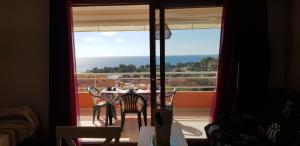 Appartements T1 vue mer bord de mer Ajaccio : photos des chambres