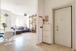 Luxury apartment Milan city center - Friuli 51 Master Guest