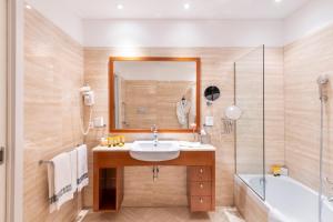 Junior Suite room in Villa Principe Leopoldo