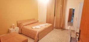 Double Room with Shared Toilet