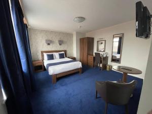 Superior Double Room room in International Hotel