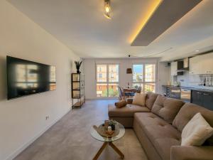 MEDANO4YOU Kevins Penthouse