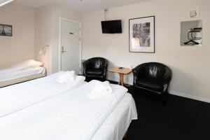 Triple Room with Shared Bathroom room in Skråvej Bed & Breakfast