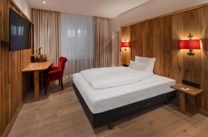 Superior Single Room room in Eden Hotel Wolff