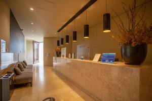 8 Building Serviced Apartment by the River