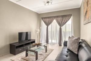 V&S Apartments - Lovely 2 bedroom in Fourways, Johannesburg