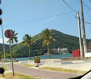 Casa em condomínio em Martin de Sá.