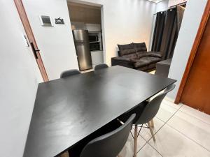 Apto Luxo Praia Grande 50m da Praia WI-FI Familiar