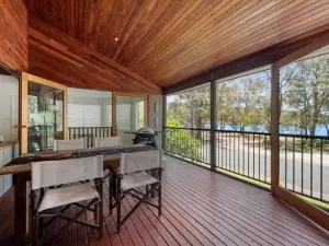 Lakeside Lodge - Yarras