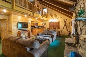 Yosemite Silvertip Lodge - Fish Camp