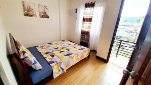 Kaitleen Home Stay Door 1