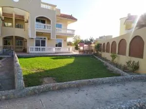 Hurghada 4 bed Villa - 赫尔格达