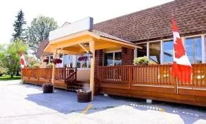 Lakeside Inn - Cloyne