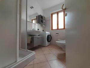 Marco Apartment - Holiday Apartment Luino