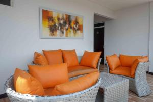 RedDoorz Plus near Patung Kuda Undip