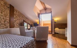 Hotel de Montaña Cueva Ahumada