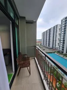 Yara's Homestay at Desaru Utama Residence - Kangkar Papan