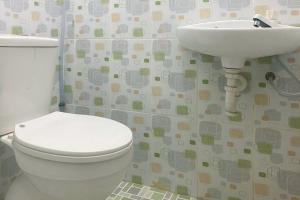 CK Homestay Syariah near Lippo Plaza Jambi Mitra RedDoorz