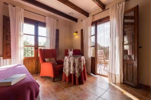 Hotel de Montaña Cueva Ahumada