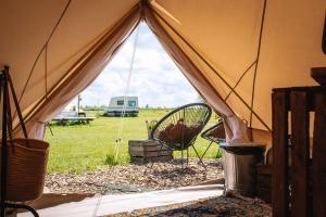 Smuk Bell Tent Glamping nabij het water in Friesland