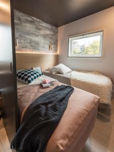 Campings Camping Hotel Les Rives du Loup : photos des chambres