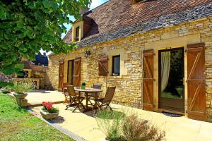 Villas Villa en pierre 4 pers avec Piscine : photos des chambres