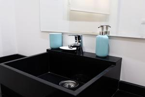 For You Rentals NEW Design Apartment TEMPORAL Puerta del Sol PRE104A