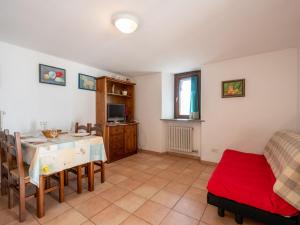 Apartment Grand Sarriod-3 by Interhome