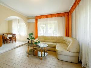 Apartment Yucca 1 by Interhome
