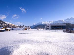 Apartment Chesa Piz Mezdi - St- Moritz by Interhome