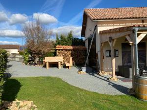 Maisons de vacances Remarkable 6pers Cottage in the nature off Mialet : photos des chambres