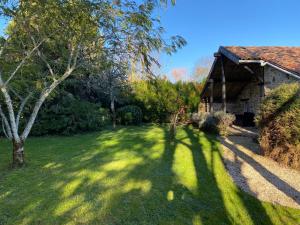 Maisons de vacances Remarkable 6pers Cottage in the nature off Mialet : photos des chambres