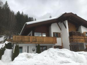 Chalet La Bosch, 7-persoons luxe eigen woning met privétuin