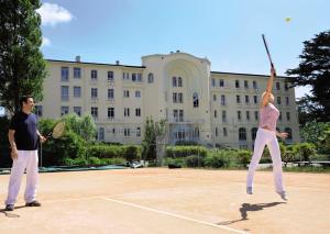 Complexes hoteliers Hotel Morgat Le Grand Hotel De La Mer : photos des chambres