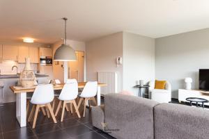 New modern apartment near the sea and city centre